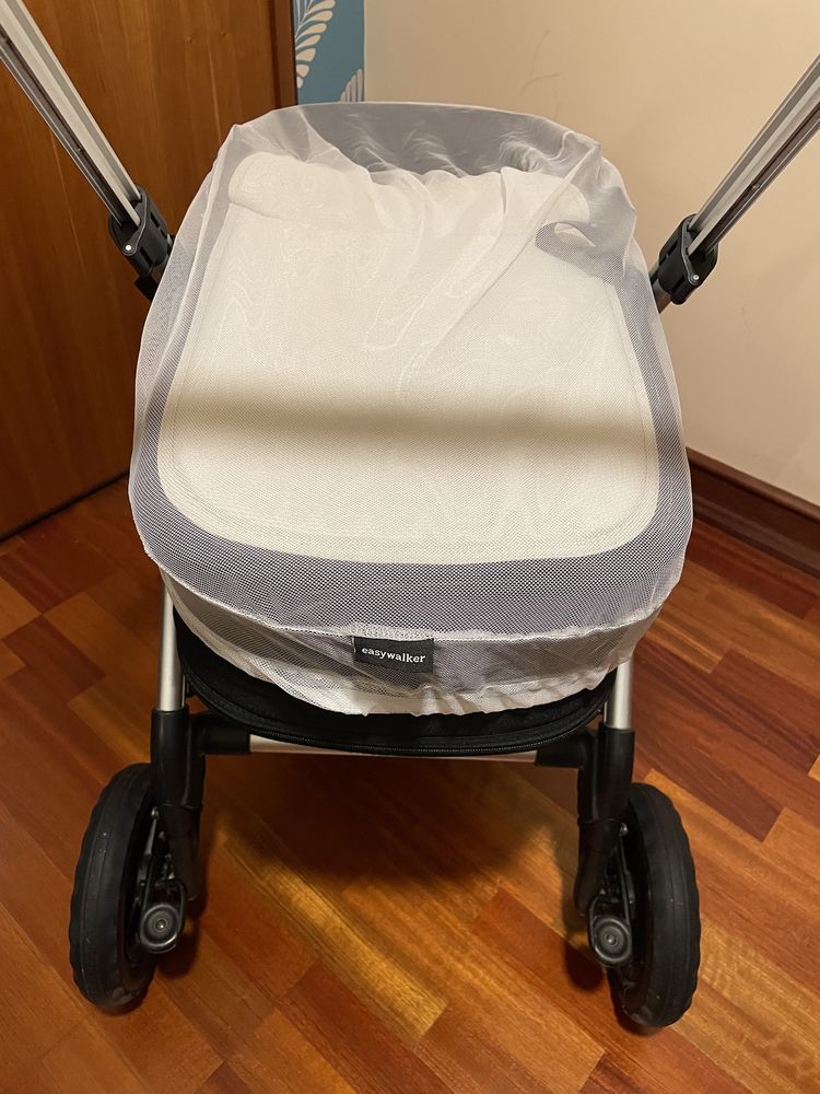 Easywalker June - Carrinho, Alcofa e ovo