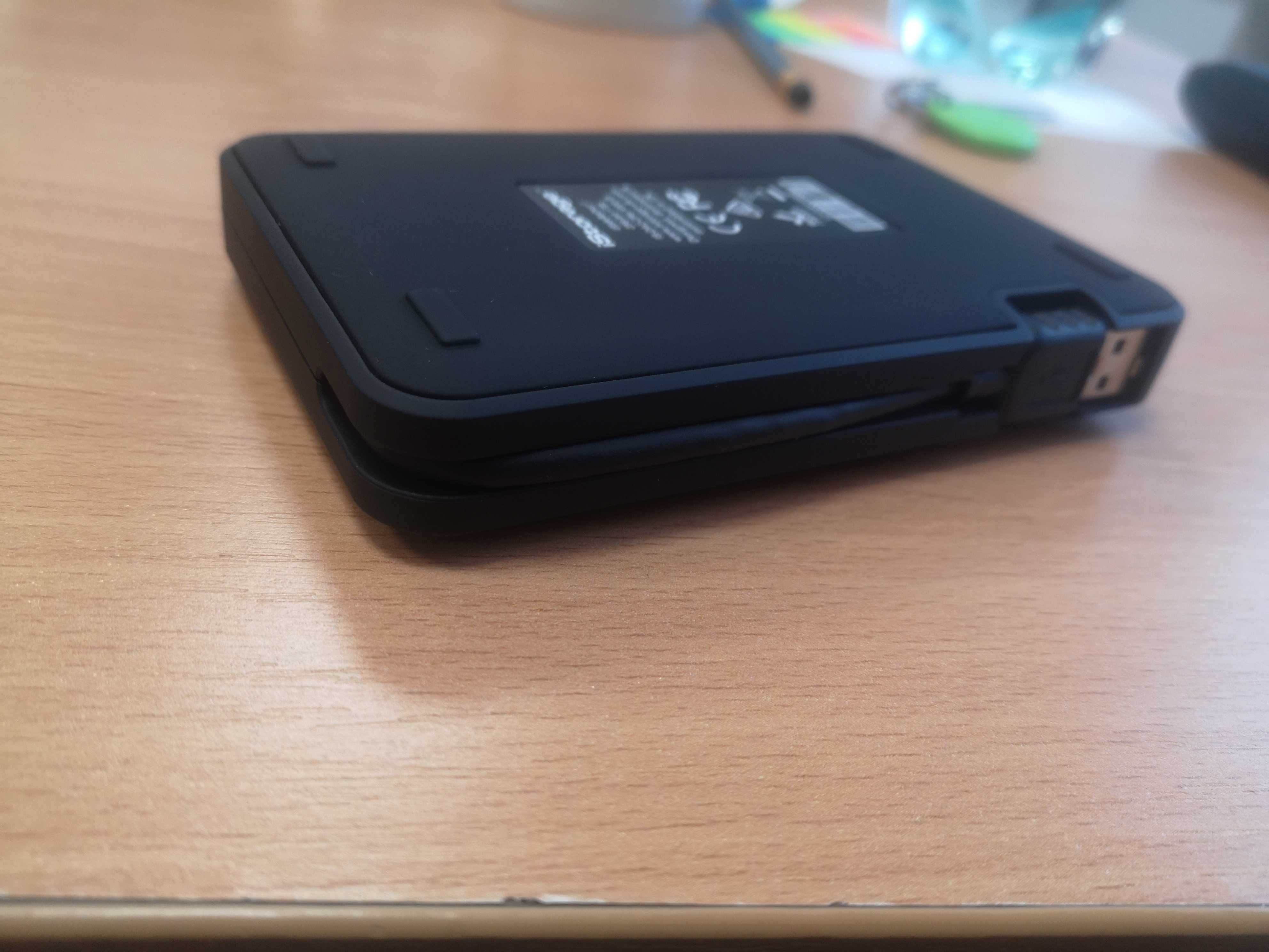 Флешка с кодом Жорсткий диск iStorage diskAshur USB 1 TB Phantom Black