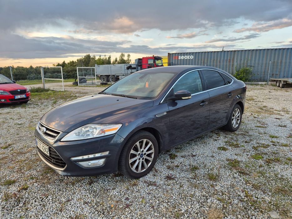 Ford Mondeo TITANIUM Ledy Navi Automat Skóry Parktronik Chromy 2011 r.
