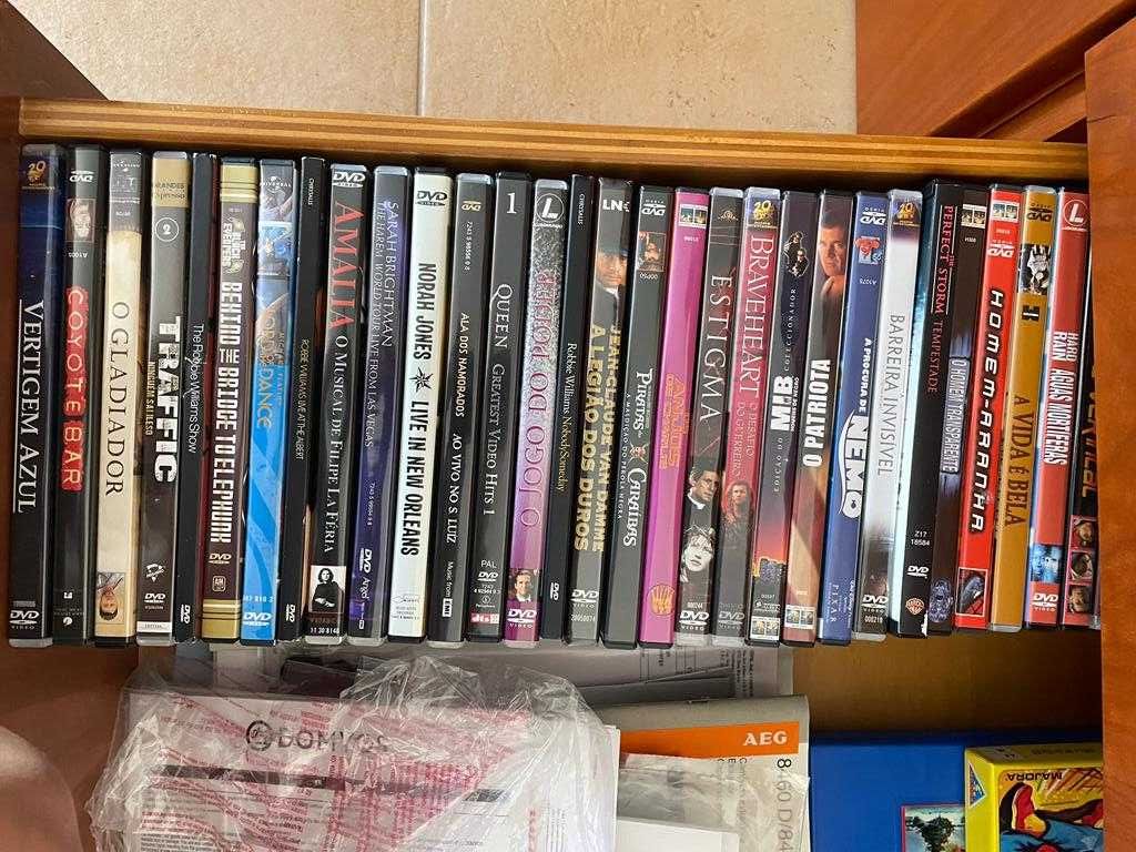 30 DVD's filmes e concertos