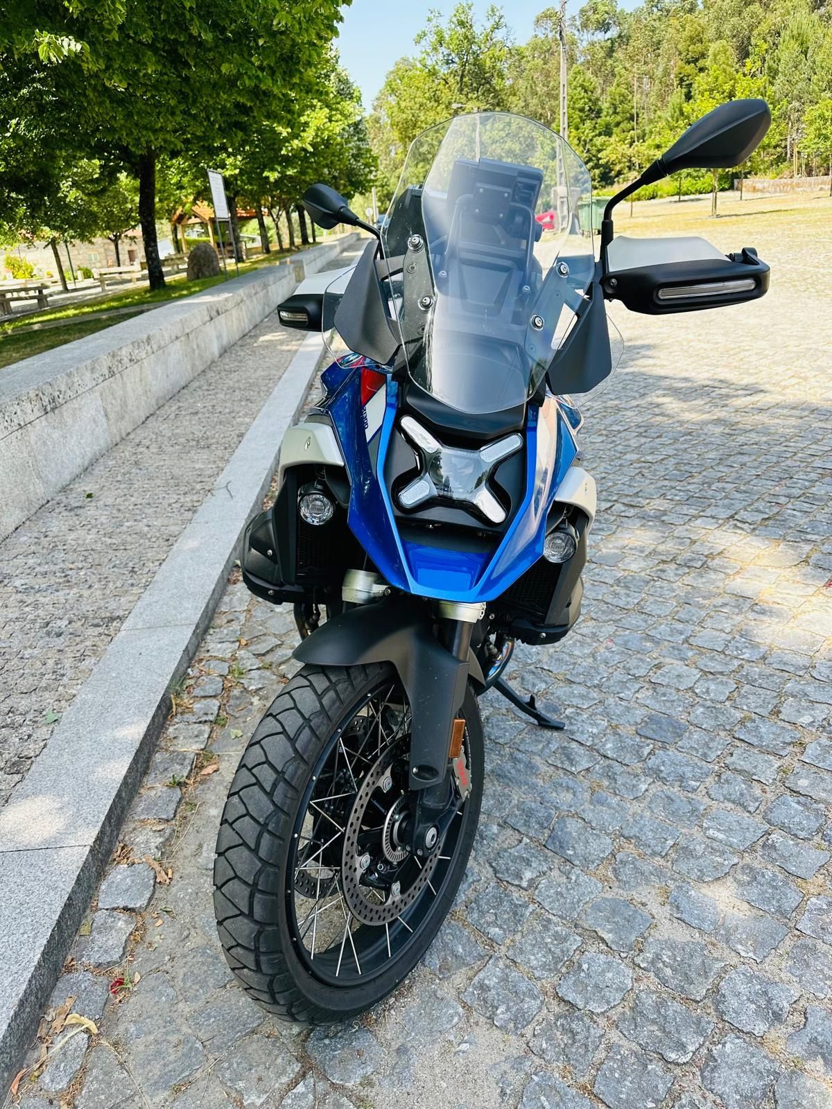 Bmw gs 1300  aceito troca