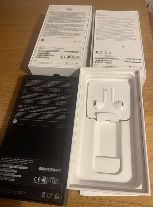 Pudełka po IPhonach   komplet 4 sztuk