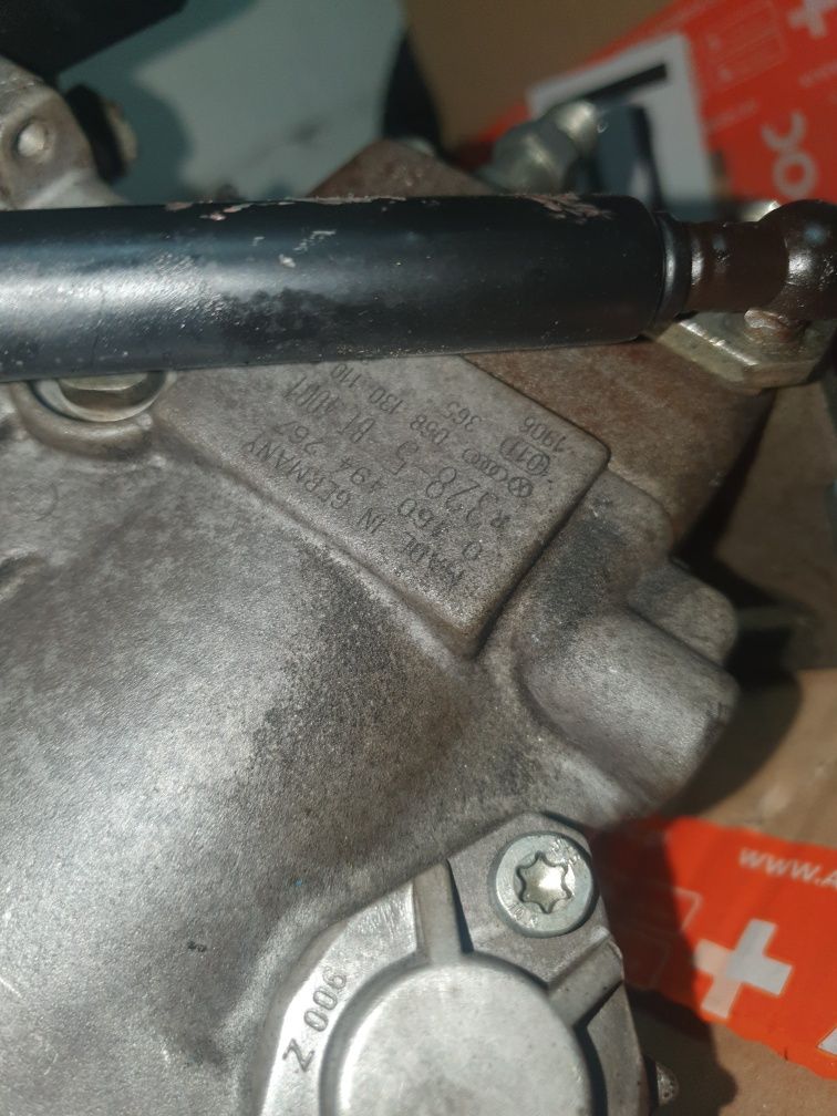 Bomba Injetora Bosch VW 1.6 TD Trabalhada