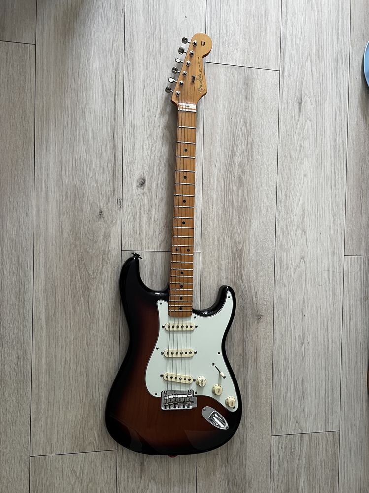 Fender stratocaster Vintera 50s Modified