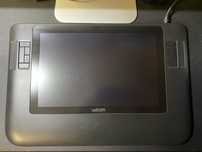 Графічний планшет Монітор-Wacom Cintiq 12WX (DTZ-1200W)