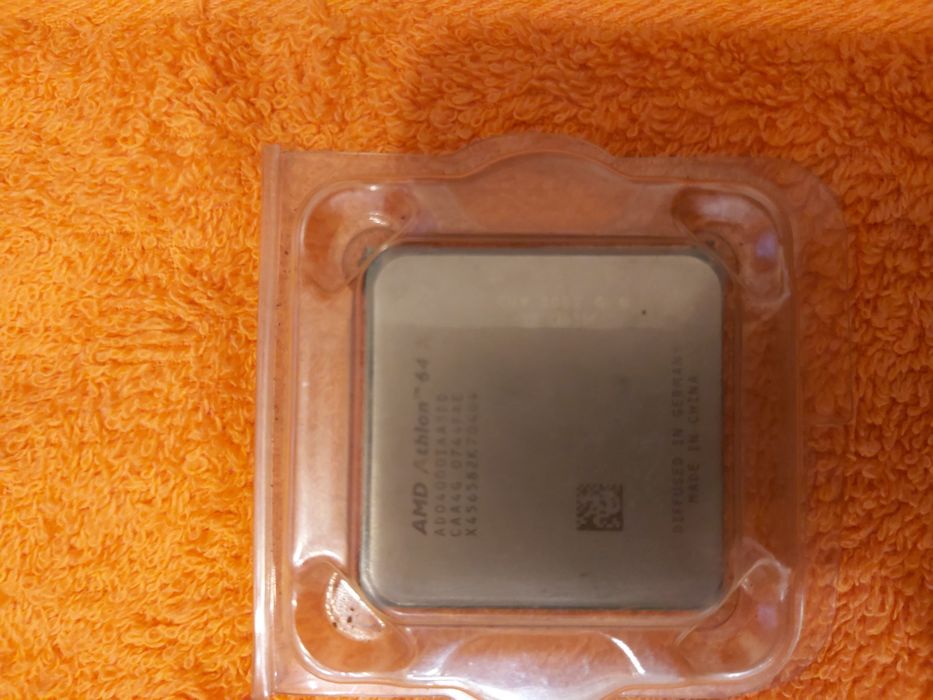 TROCA - CPU Processador AMD Athlon 64 x 2  - 4 0 0 0 +64354211849731122