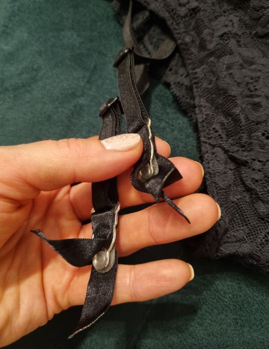 Czarne figi z paskami do pończoch Intimissimi S