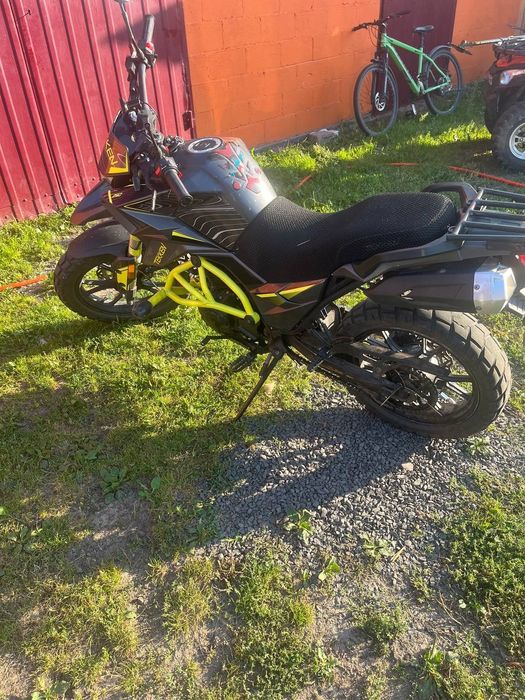 Продам текен в хорошому стані