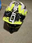 Kask rowerowy lub na hulajnoge