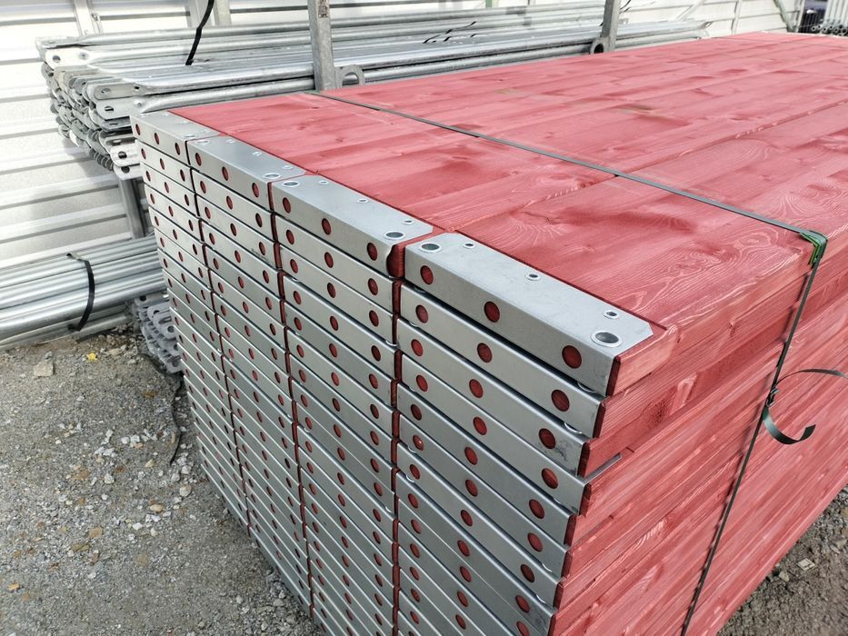 Rusztowanie fasadowe 150m2 system pletak