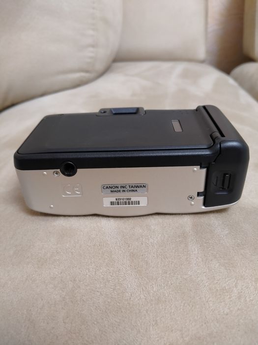 Фотоаппарат пленочный Canon Prima BF - 800