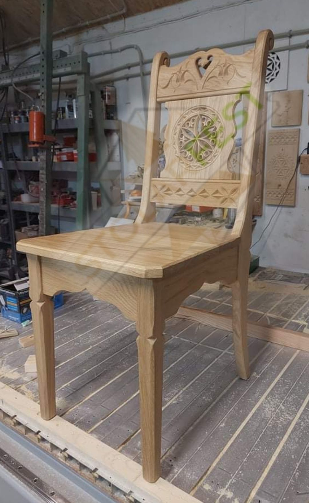 Rama lustra rzeźbiona. Lustro nowoczesne designerskie góralskie drewno