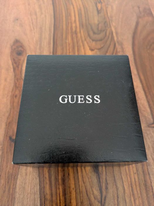 Relógio feminino Guess
