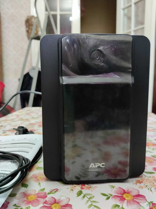 Джерело безперебійного живлення  (ДБЖ) APC 1200w Back-UPS BX2200MI