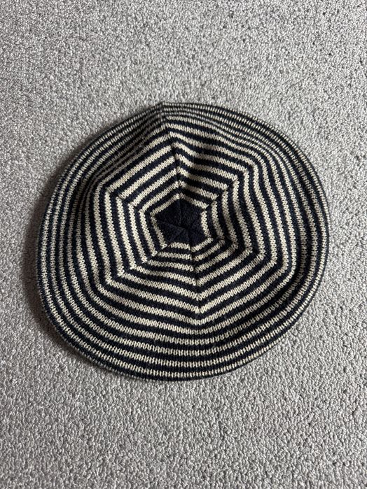 Beret granatowo-beżowy Reserved