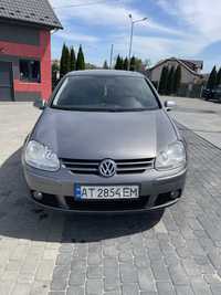 Volkswagen Golf V