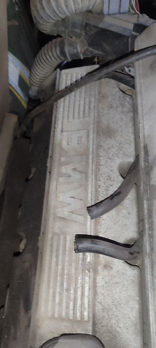 Двигун BMW 1.8 е36+кпп-двигун e30 плюс КПП з усім объясним