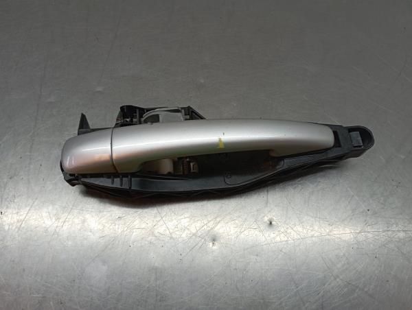 Puxador porta trás direito PEUGEOT 208