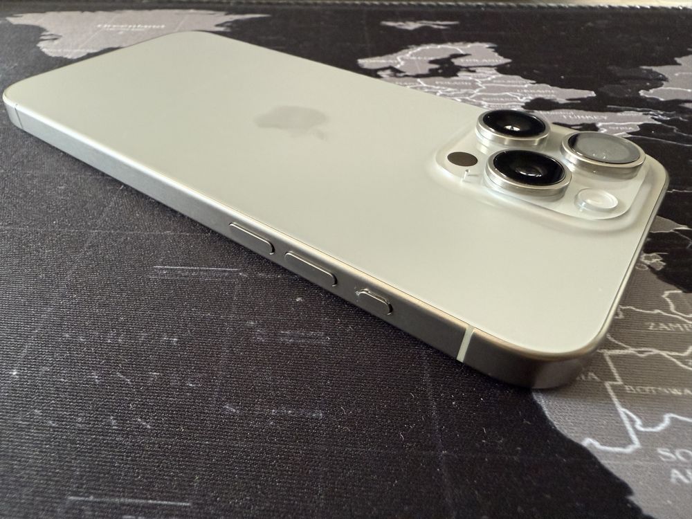 iPhone 15 Pro Max 256gb NT e-sim оригінал з США