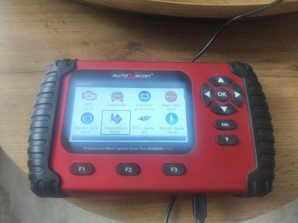 Tester diagnostyczny autoxscan RS820pro