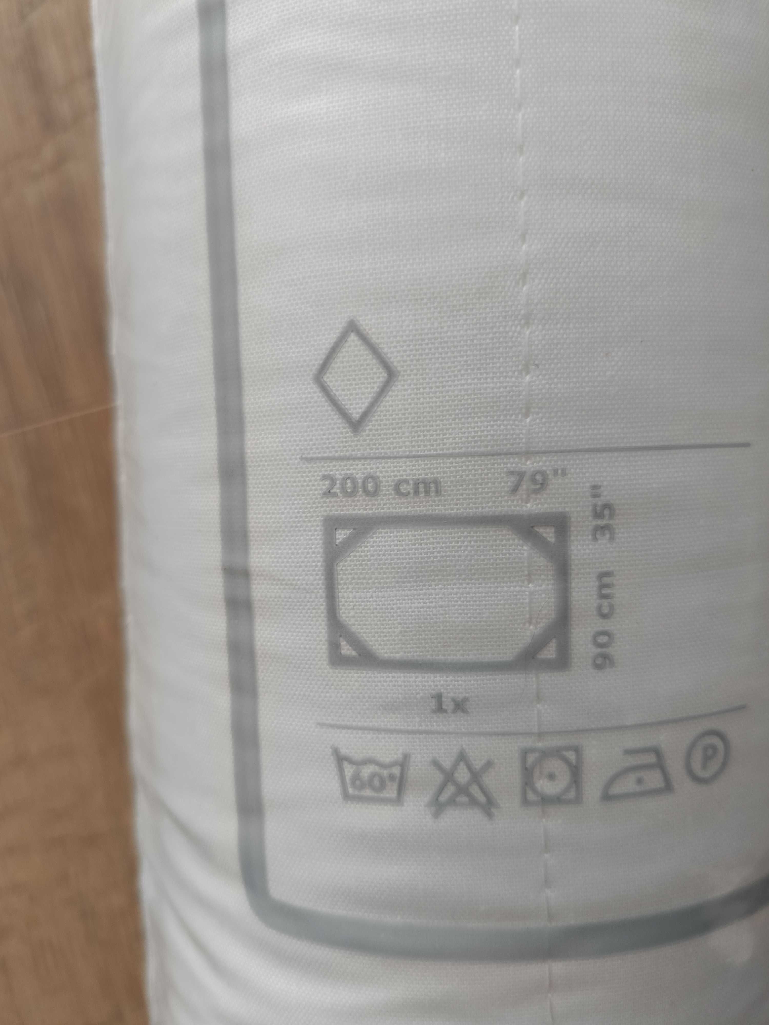 Podkład na łóżko Ikea skydda latt z gumką na materac 90x200