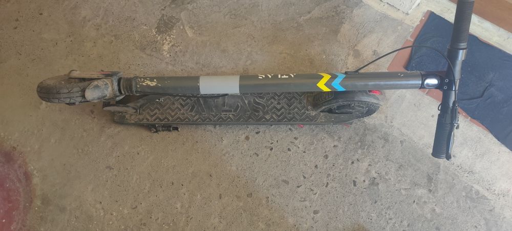 Электросамокат Atlas i-One Pro Grey (на запчасти)