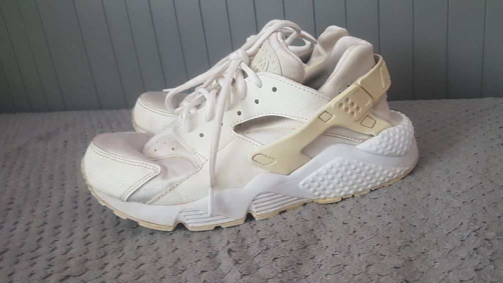 Buty Nike Huarache rozm 38 wkładka 25 cm