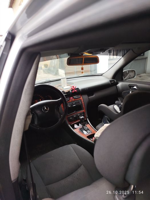 Mercedes Benz c200 2.2cdi