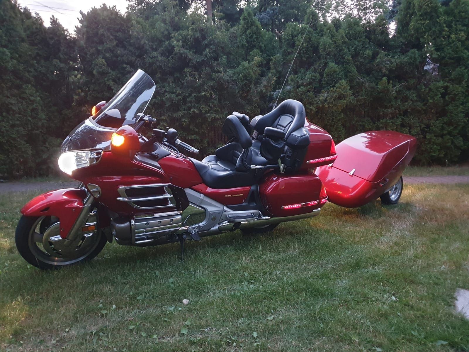 Honda Goldwing z przyczepką stan BDB