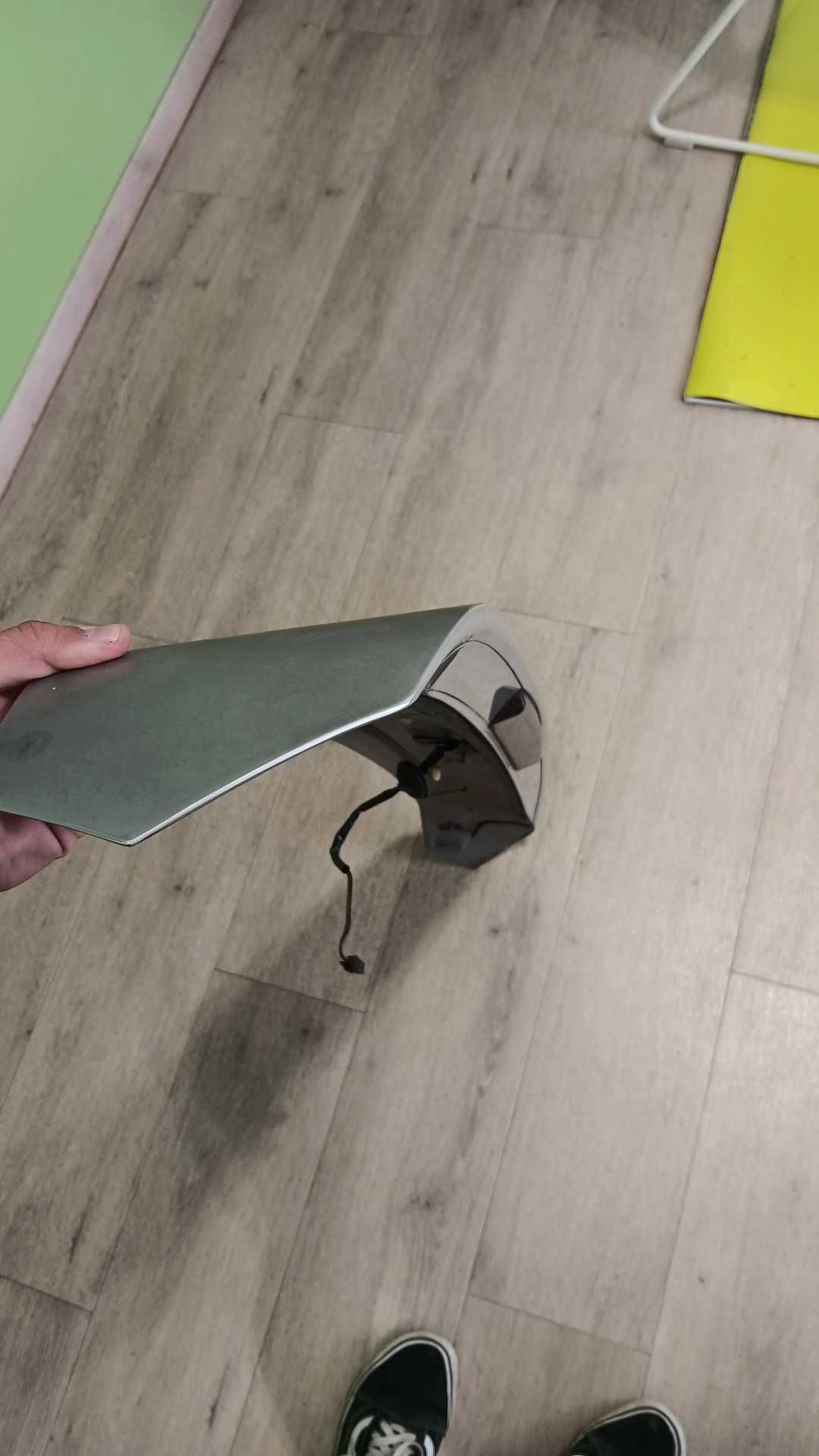 Aileron Seat Ibiza 6k2 com farol esfumado
