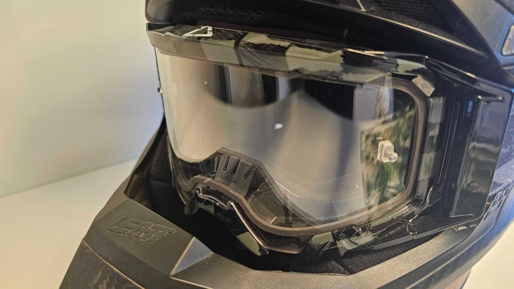 Kask Enduro Cross Leatt 9.5 Carbon roz L + 2 pary googli nowe szybki)
