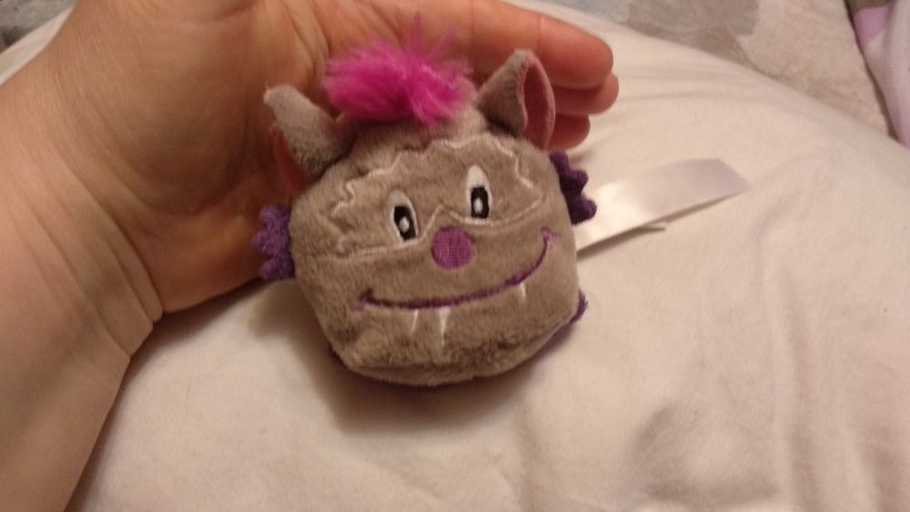 игрушка мягкая шарики круглый зубастик монстр чудик