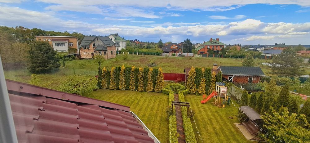 Комфортний 1 затишний будинок. 6 кімнат.