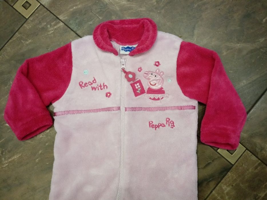 Pajac kombinezon piżamka strój Świnka Peppa Pig 12 -18 miesięcy 80 86