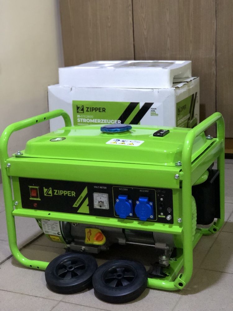 Генератор ZIPPER 2800 Вт ZI-STE2800 + AVR Австрія Новий