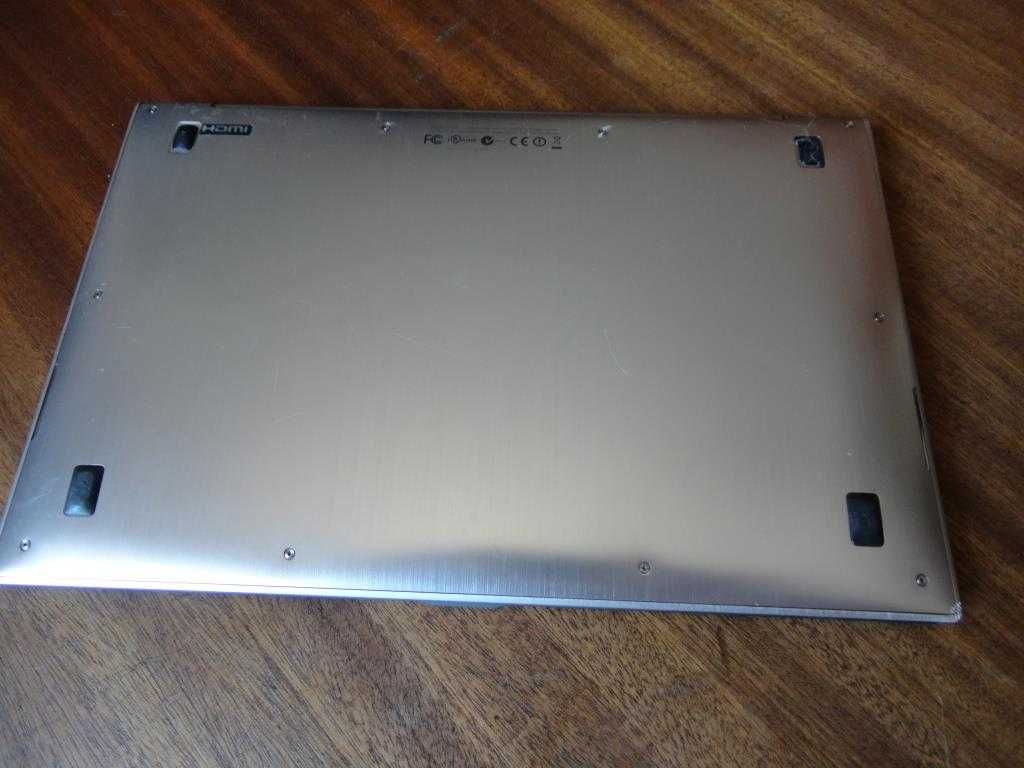 Asus Zenbook UX21A (i7)