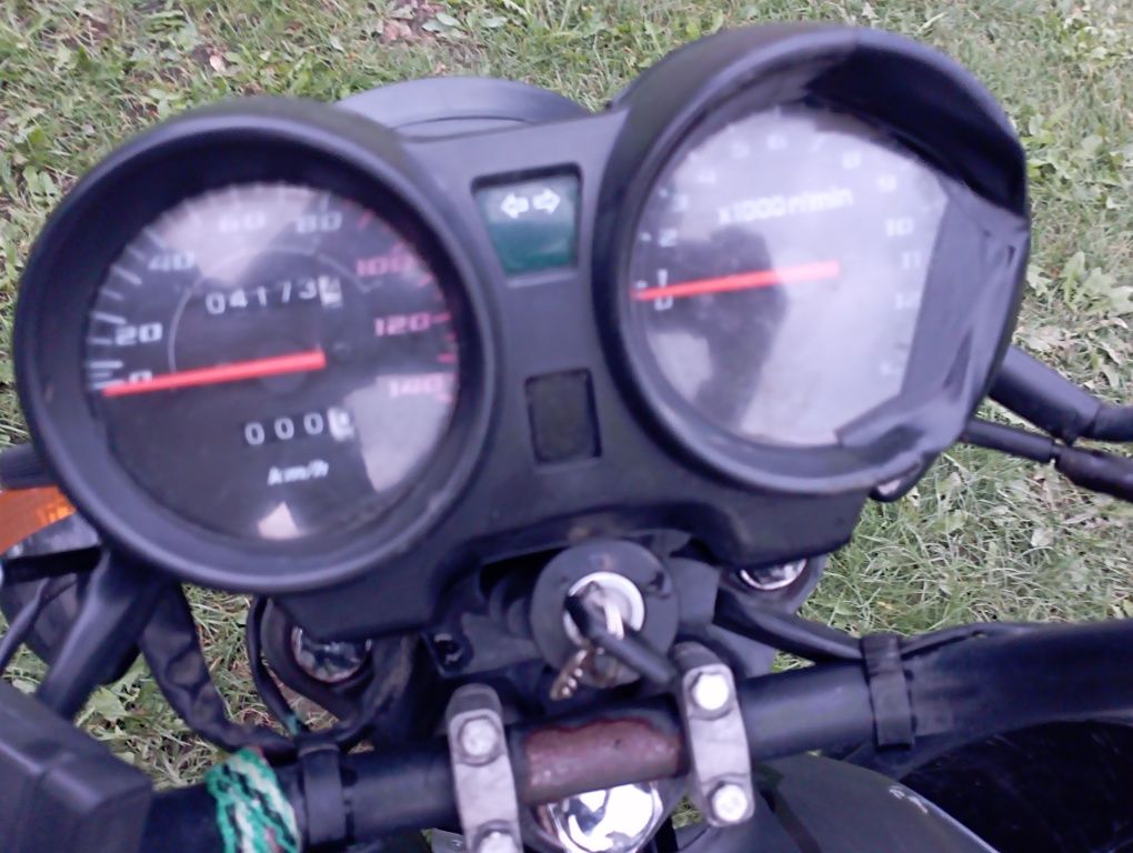 Продам Viper 125