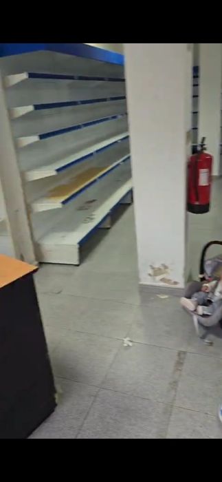 Arrendase loja baixa de banheira