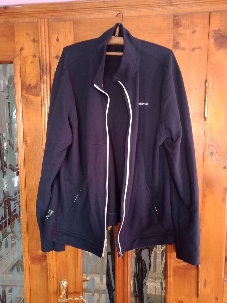 Чоловіча олімпійка Adidas.