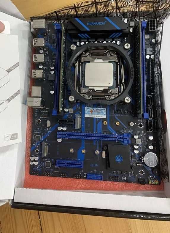 Huananzhi X99 Qd4+Xeon 2660 v3+ddr4 16gb+ M2 на 128gb