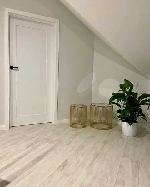 Sprzedaż i montaż drzwi wewnętrznych