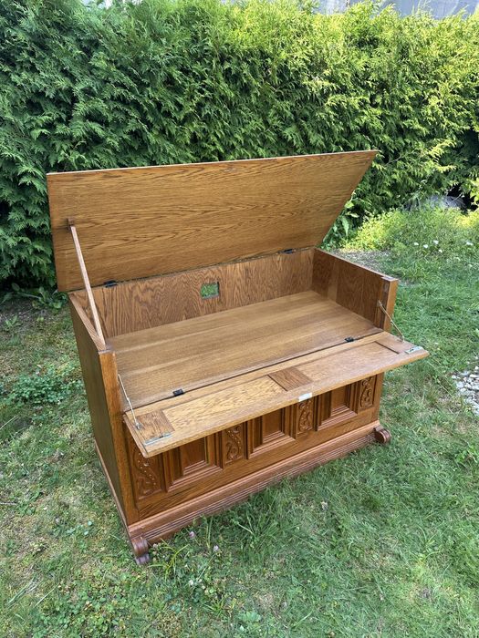 Drewniana masywna skrzynia szafka RTV antyk