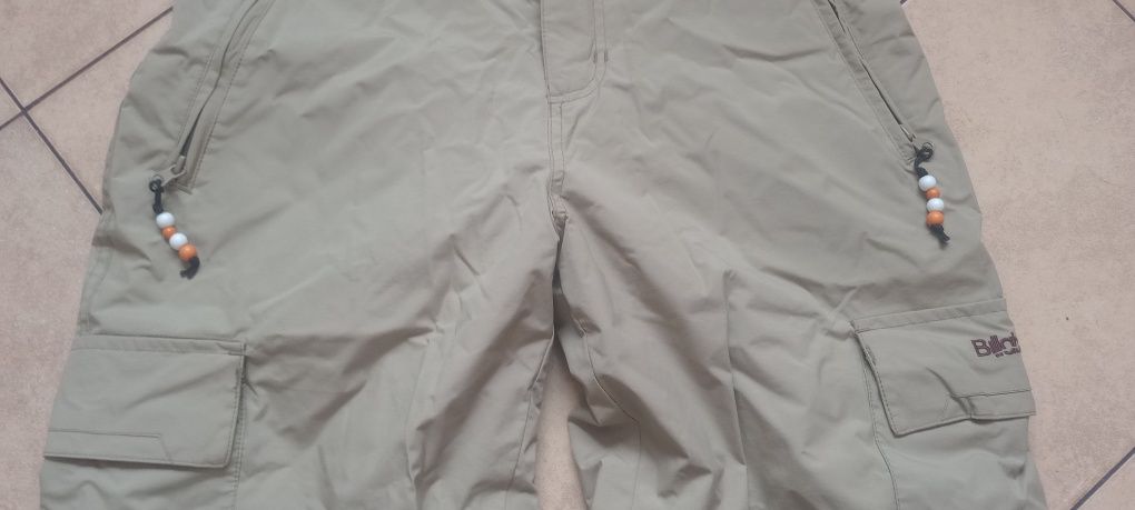 Spodnie snowboardowe billabong rozmiar M na ok 158/164 cm bdb-