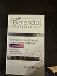 Bowy krem pod oczy Bielenda superlab z Retinalem