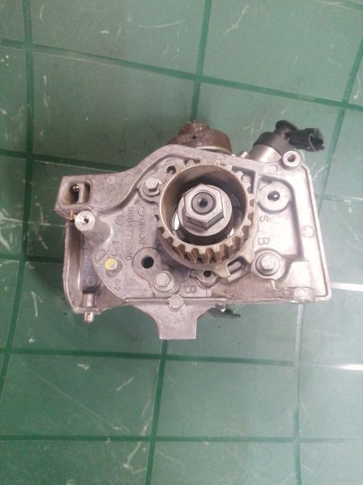 Pompa wtryskowa 1.6EHDI  96884.99680
