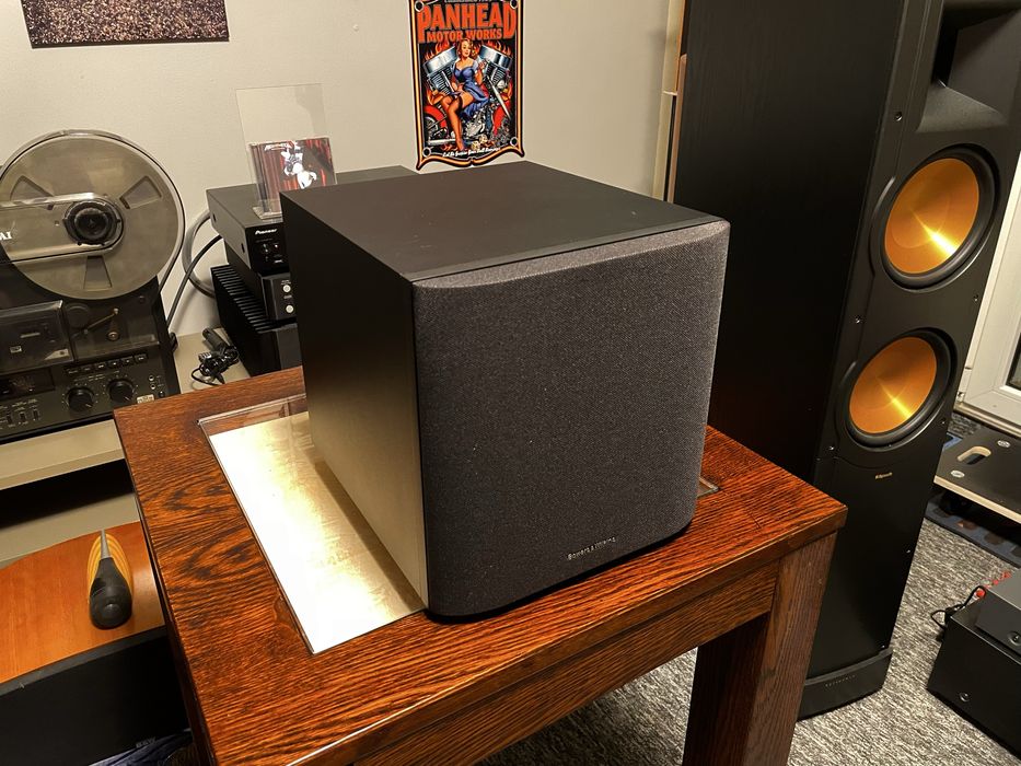 Subwoofer aktywny Bowers & Wilkins ASW 608 200 Watt