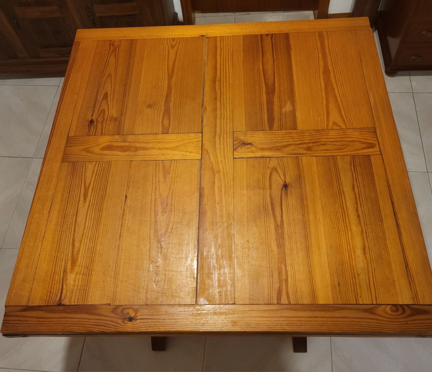 Mesa desdobrável 95x95