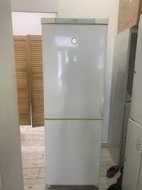 Холодильник Electrolux бу