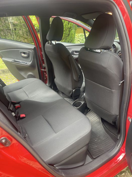 Toyota yaris Hibrido Square Collection Caixa Automatica