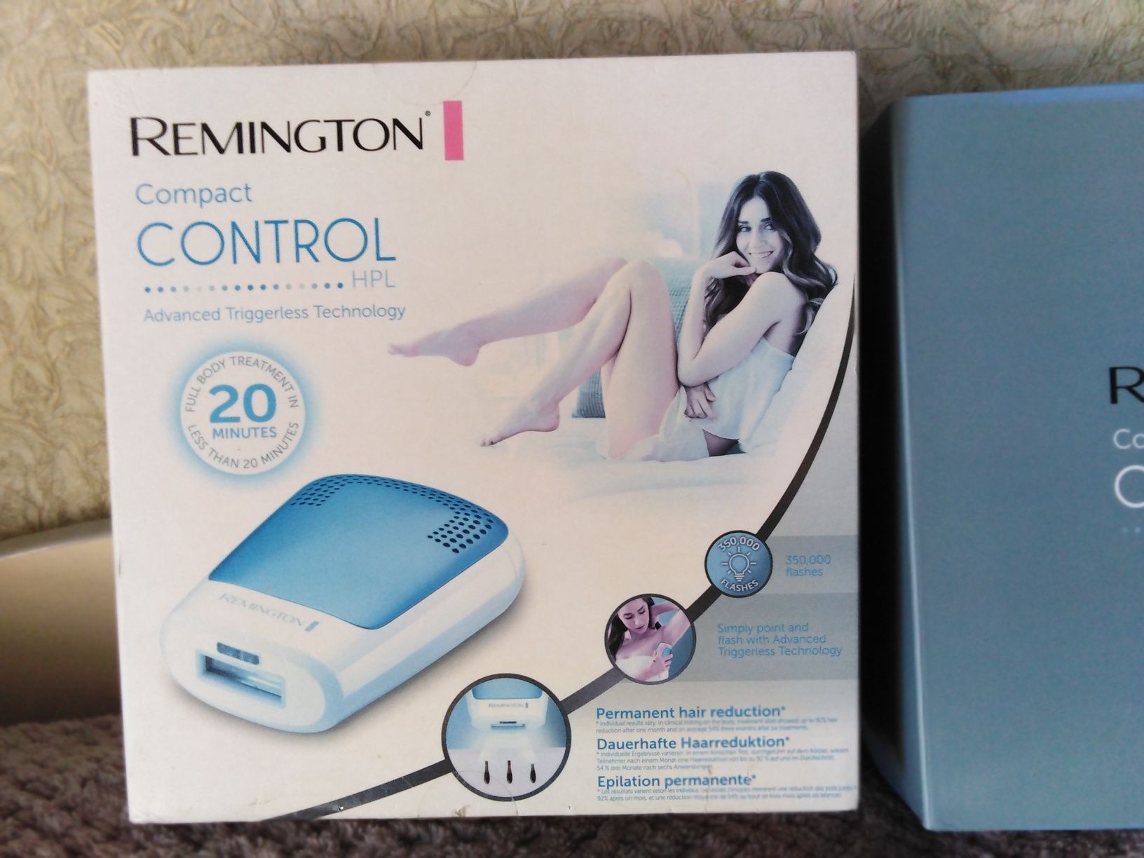 Фотоепілятор Remington IPL3500 Compact Control